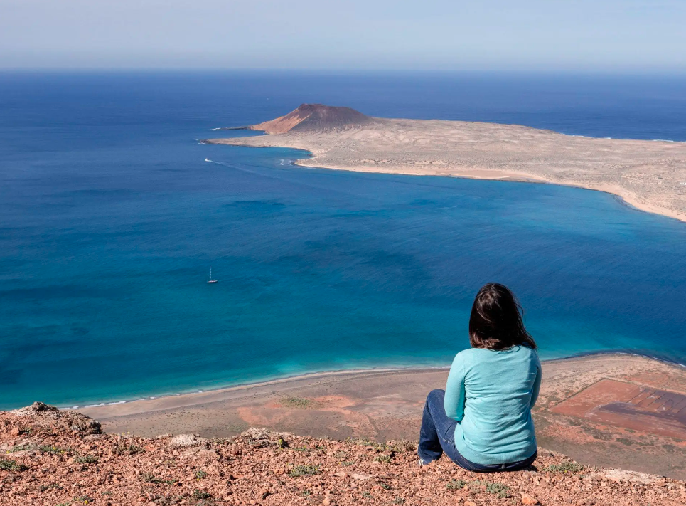 Une escapade fascinante de 4 jours à Lanzarote : un itinéraire pour les âmes aventureuses