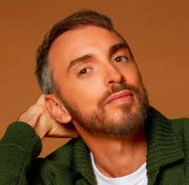 Christophe Willem : Le parcours de La Tortue de la Nouvelle Star à la célébrité